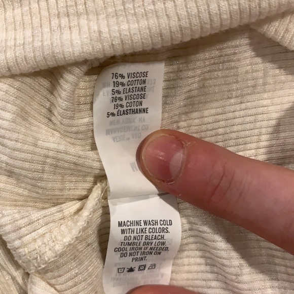 Aerie Real Soft Turtlneck - Picture 5 of 5